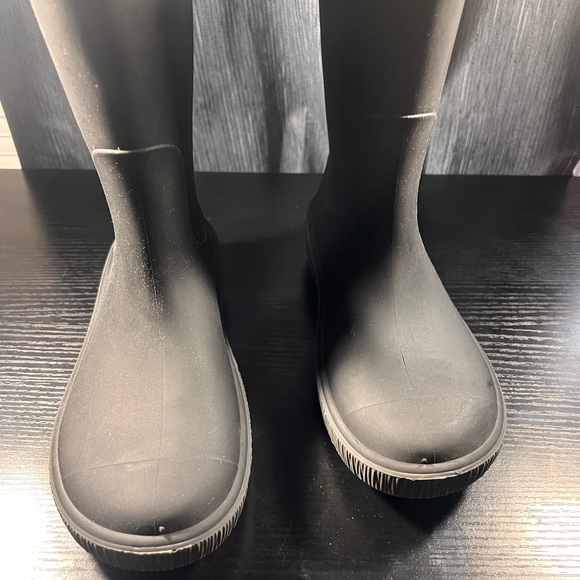 Kamik Charcoal Waterproof Boots - Picture 2 of 5